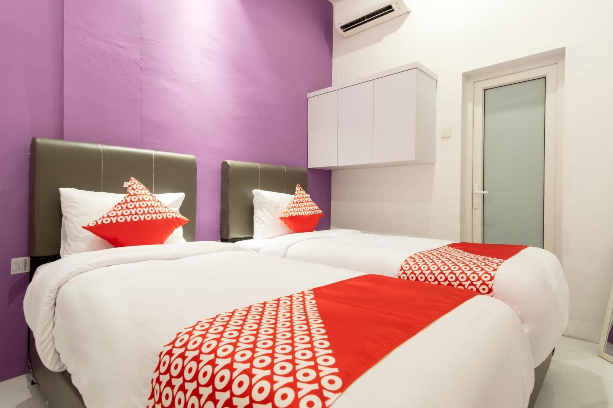 Super Oyo 839 Royal Guest House Medan Zewnętrze zdjęcie